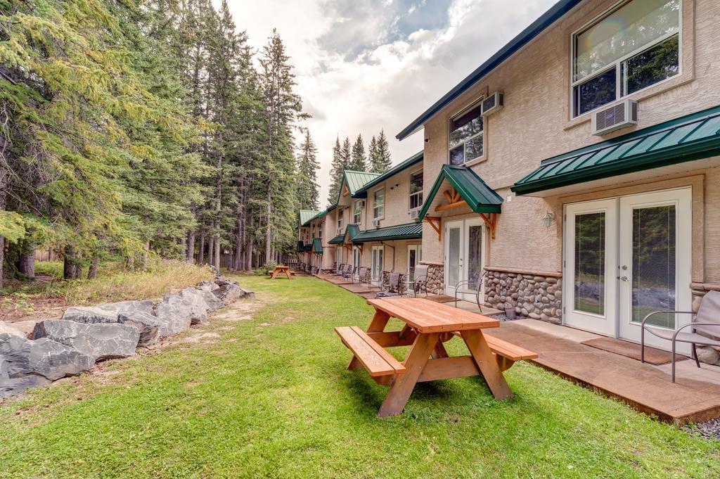 Inn Of The Rockies Canmore Exterior foto